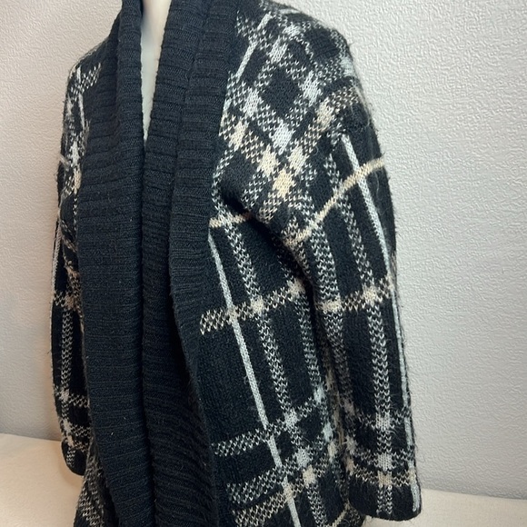 Lane Bryant Black & White Plaid Open-Front Cardigan Sweater 14/16 - Picture 7 of 9